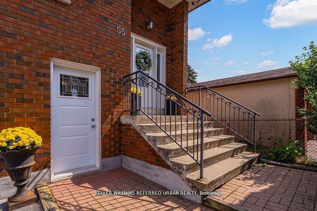 55 Tedder Street, Toronto, ON M6M 4X2