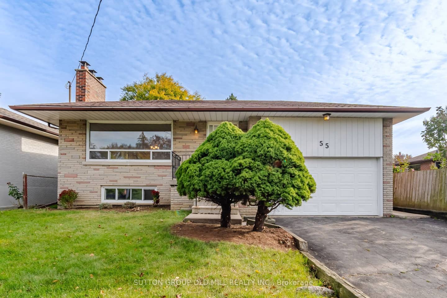 55 Sun Row Drive, Toronto, ON M9P 3H5