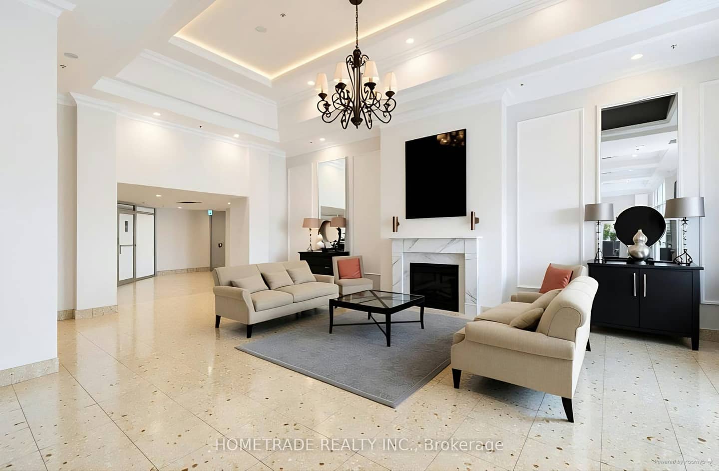 2 Maison Parc Court 115, Vaughan, ON L4J 9K4