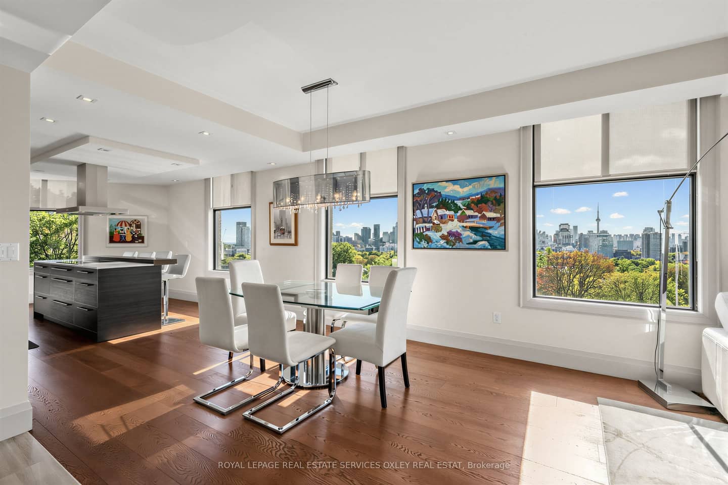 423 Avenue Road 8, Toronto, ON M4V 2H7