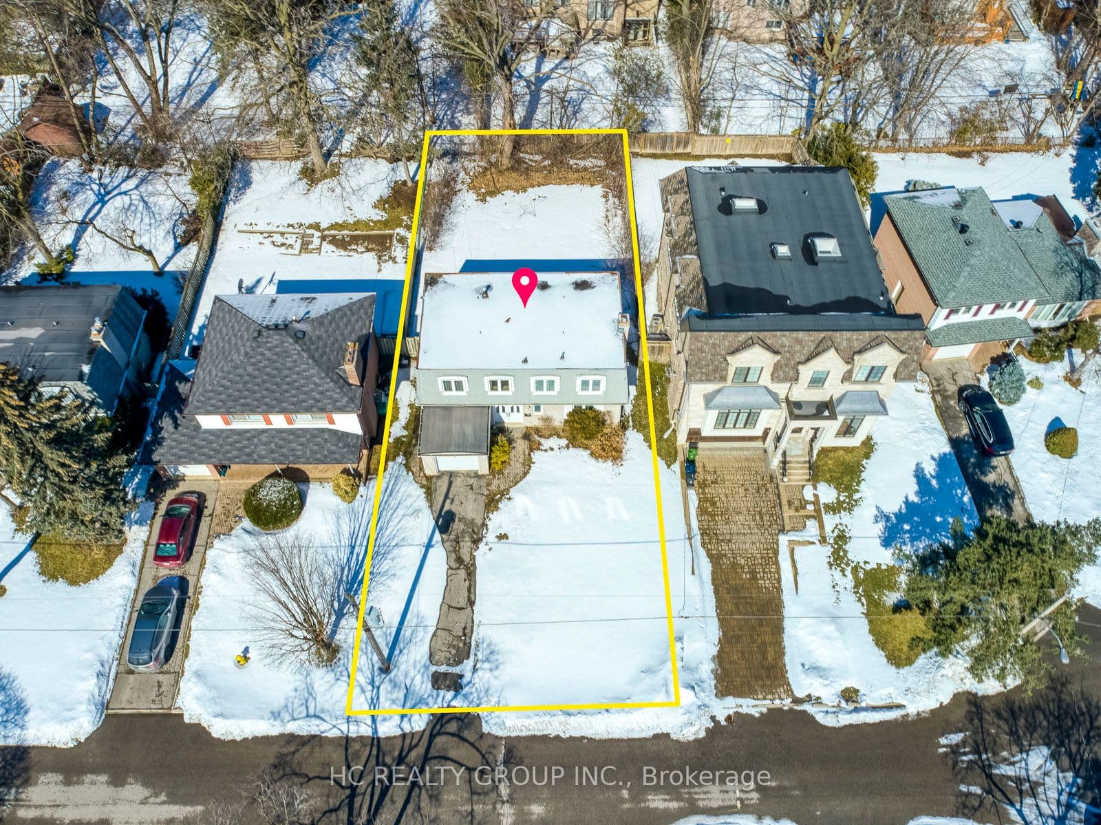 10 Waring Court, Toronto, ON M2N 4G7