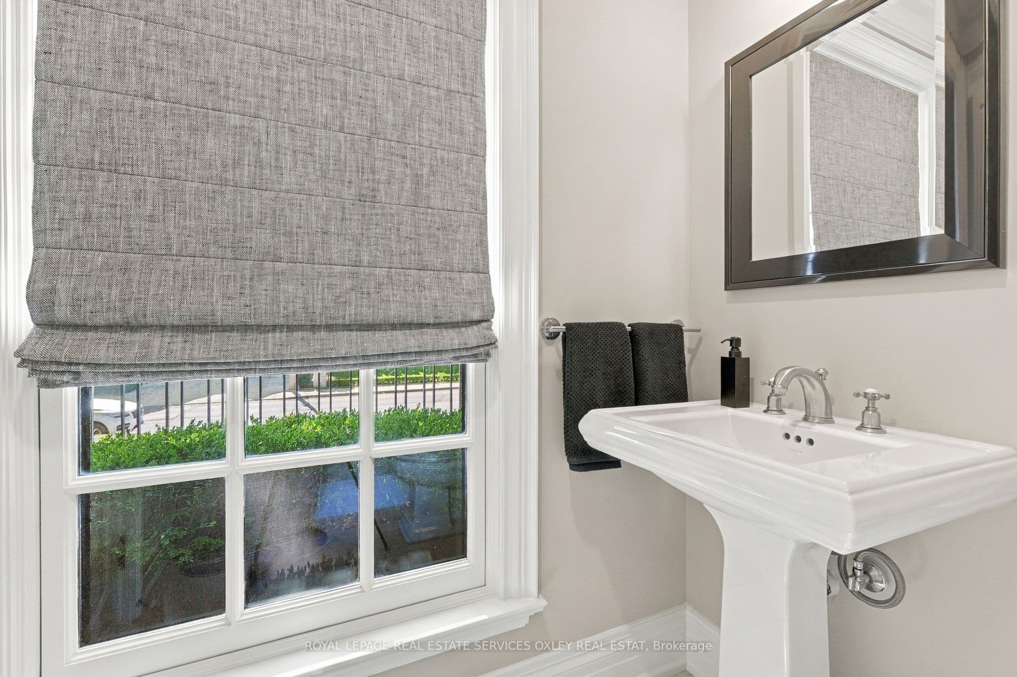 266 Lonsdale Road, Toronto, ON M4V 1X1