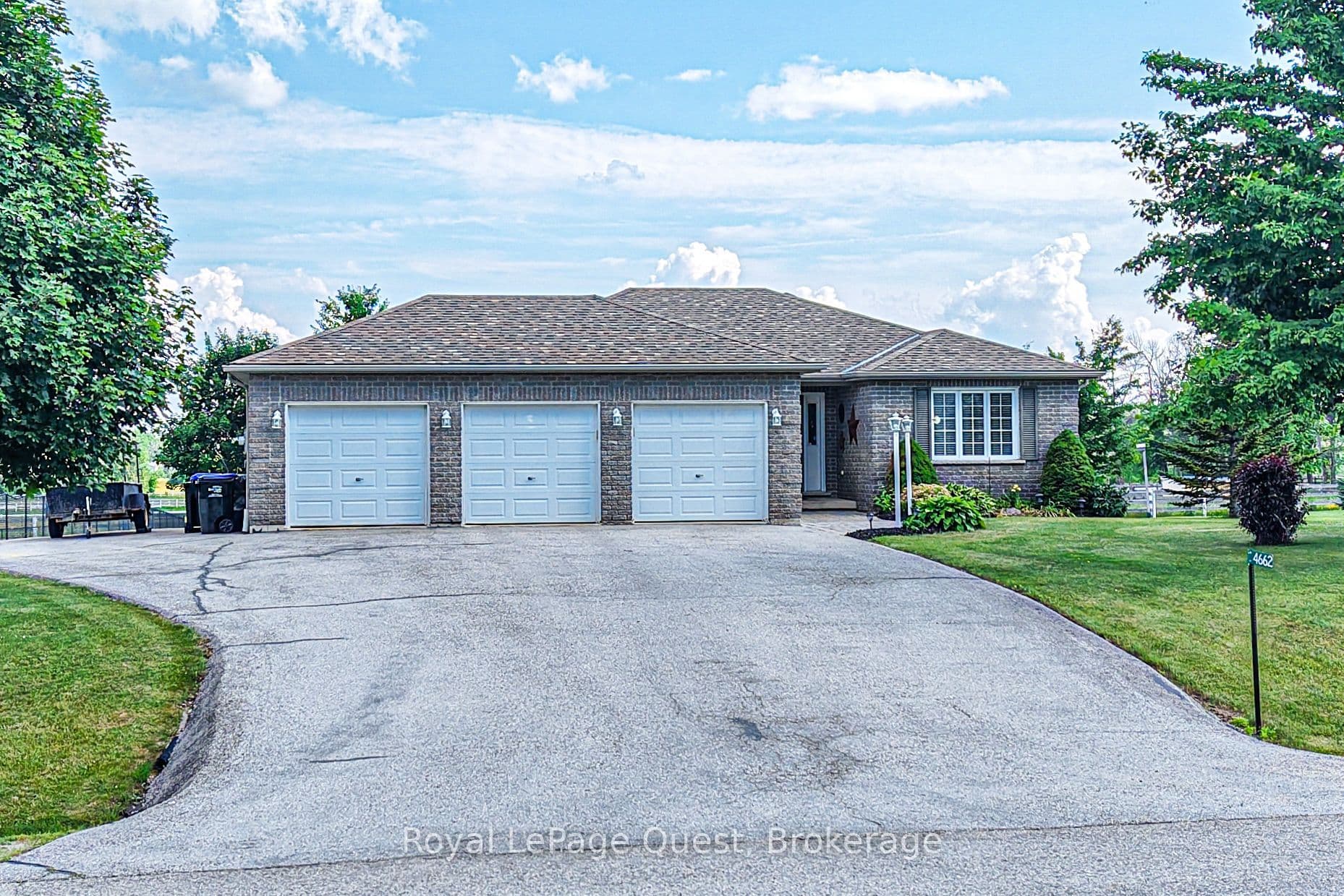4662 Zachary Crescent, Ramara, ON L3V 0K8