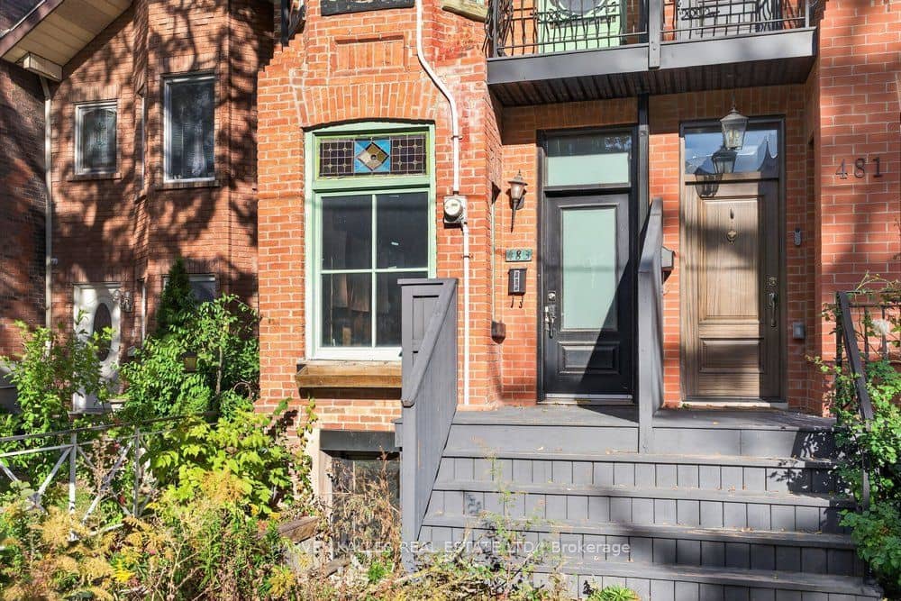 483 Roxton Road, Toronto, ON M6G 3R5