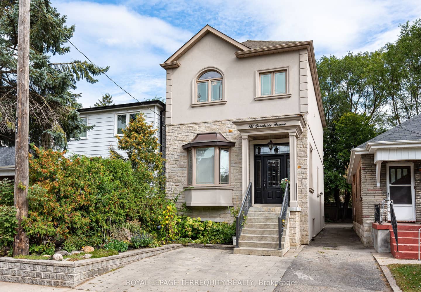 151 Brookside Avenue, Toronto, ON M6S 4G8