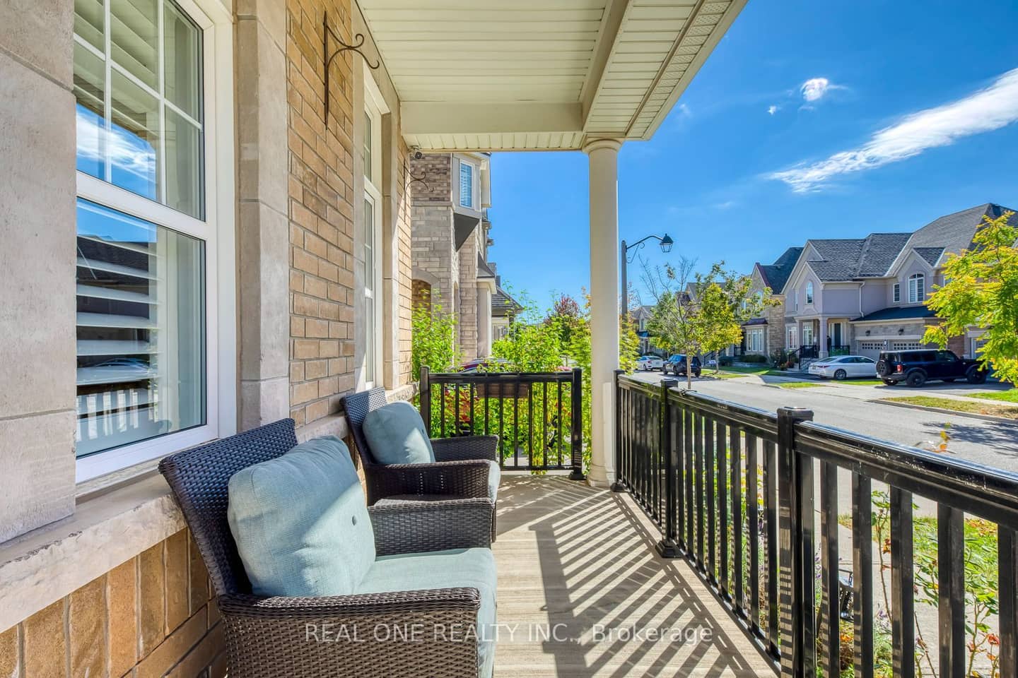 3181 Sunflower Drive, Oakville, ON L6M 4M2