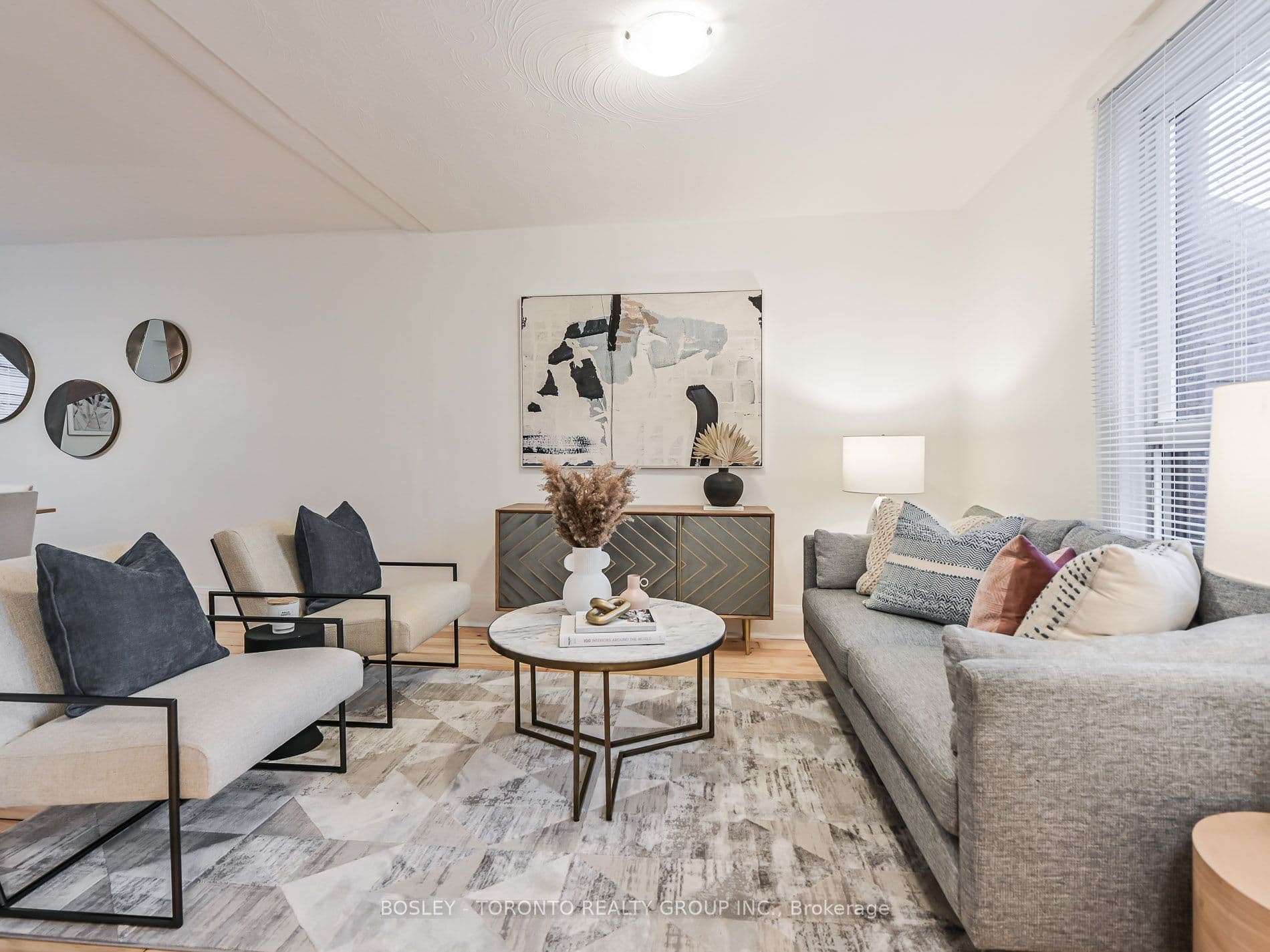 627 Dupont Street, Toronto, ON M6G 1Z3