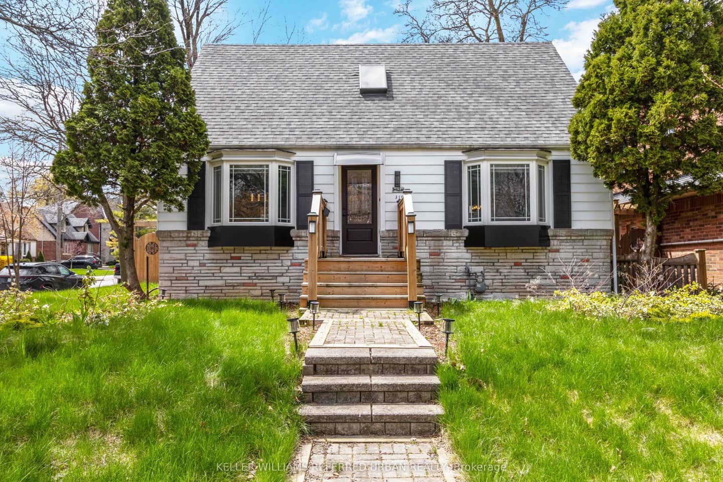 310 Senlac Road, Toronto, ON M2R 1R1