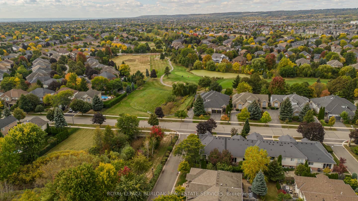 2243 Turnberry Road 51, Burlington, ON L7M 4Y6