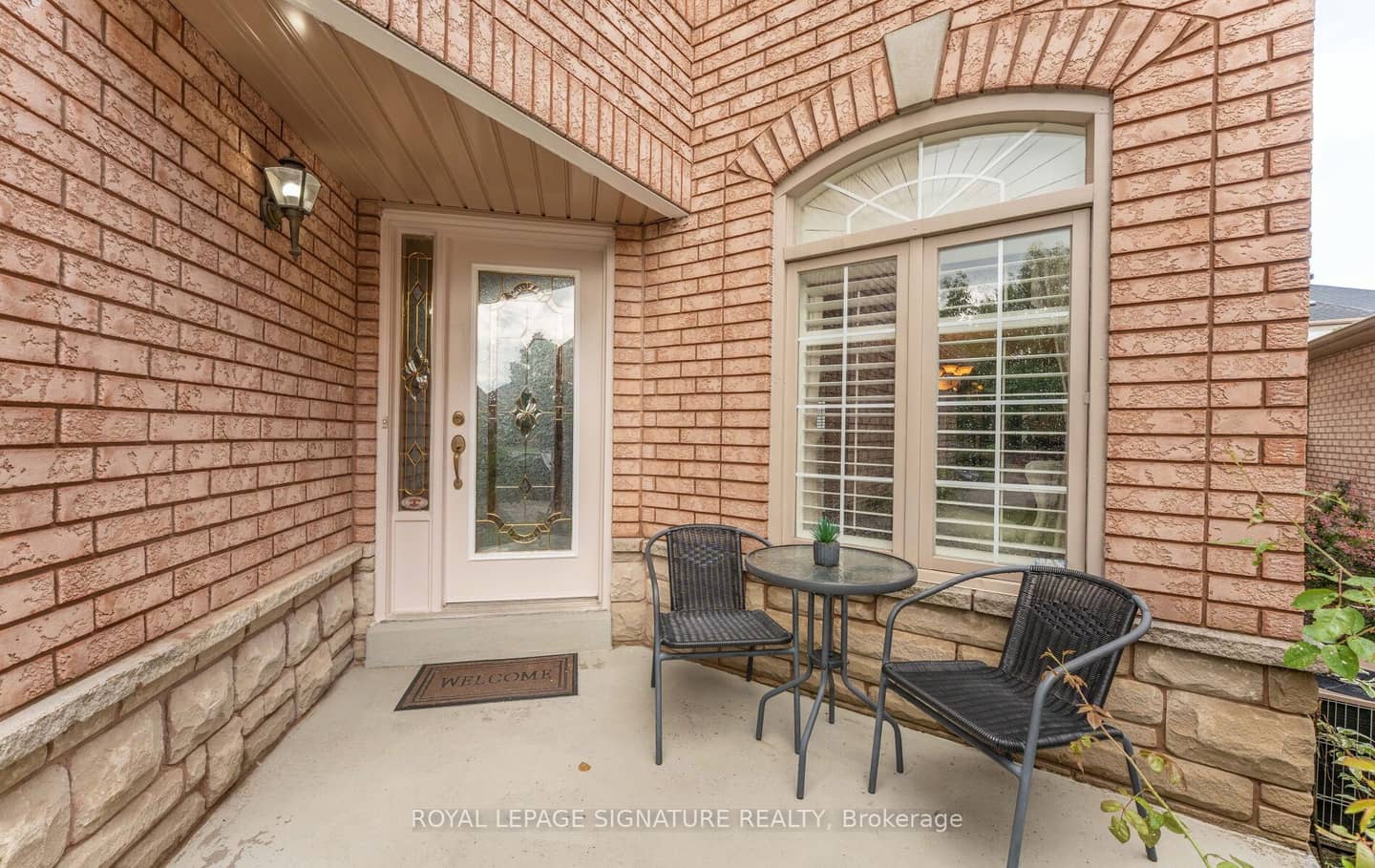 3252 Laburnum Crescent, Mississauga, ON L5N 7M2
