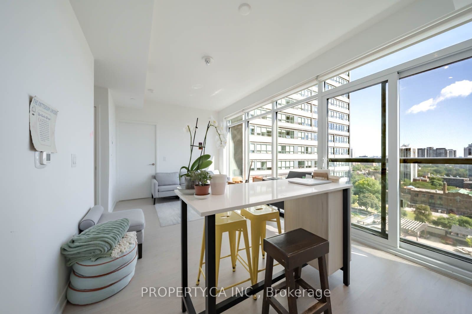 65 Mutual Street 1509, Toronto, ON M5B 0E5