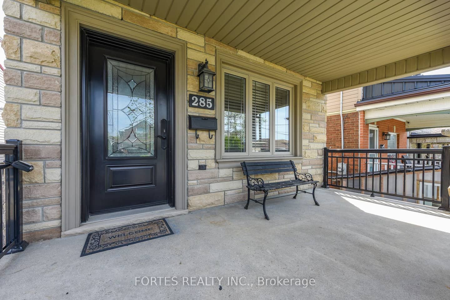 285 Gilbert Avenue, Toronto, ON M6E 4W8