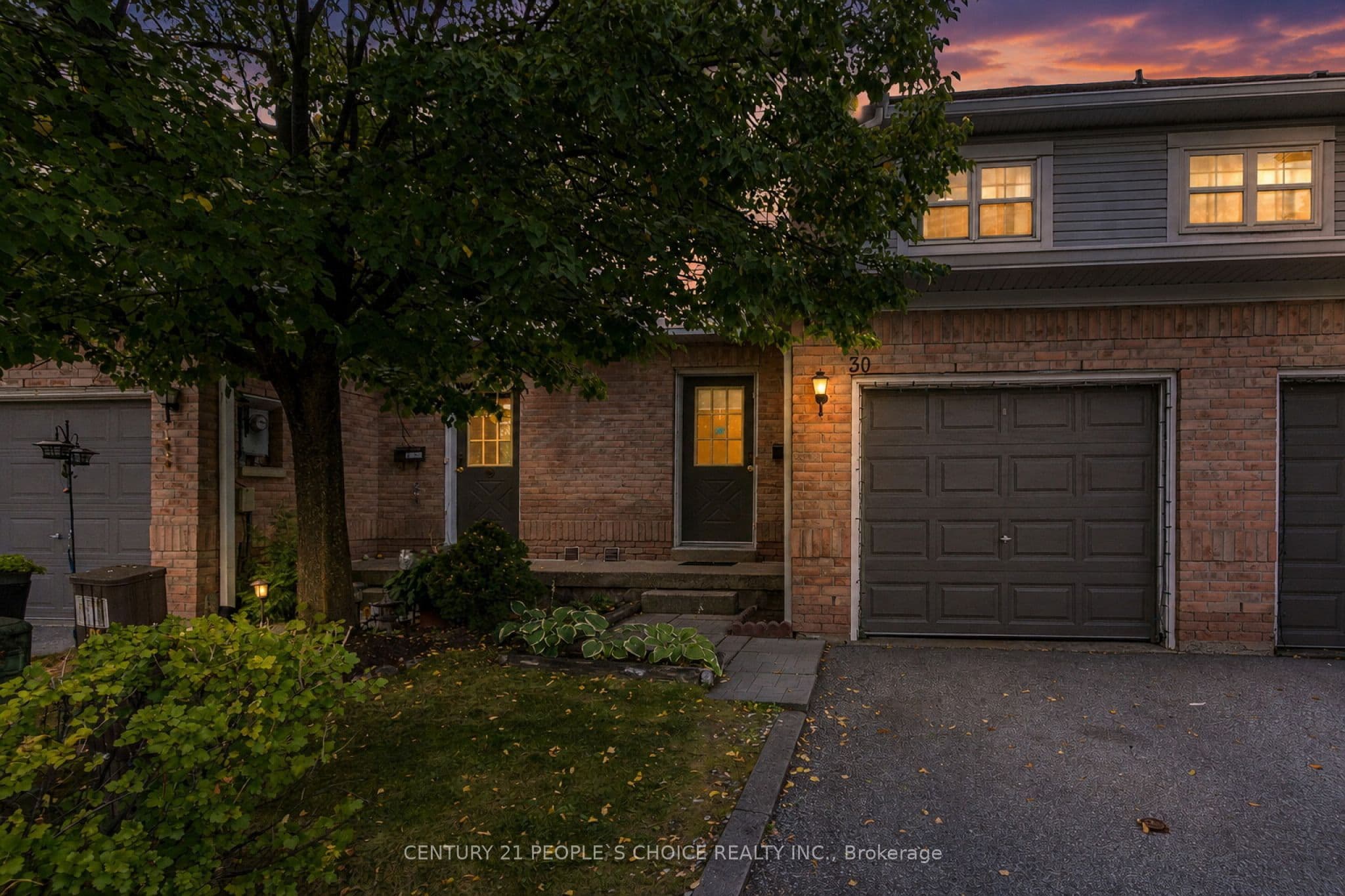 30 Brisbane Court, Brampton, ON L6R 1V4
