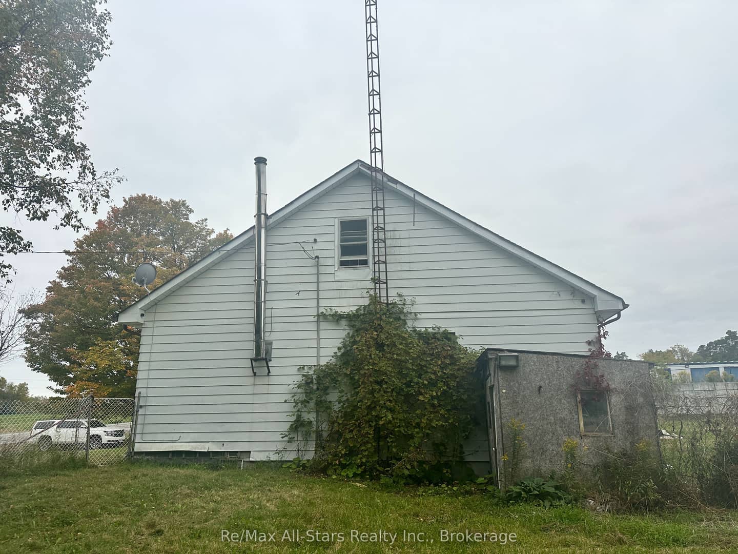 381 Regional Rd 21 Road, Scugog, ON L9L 1B5