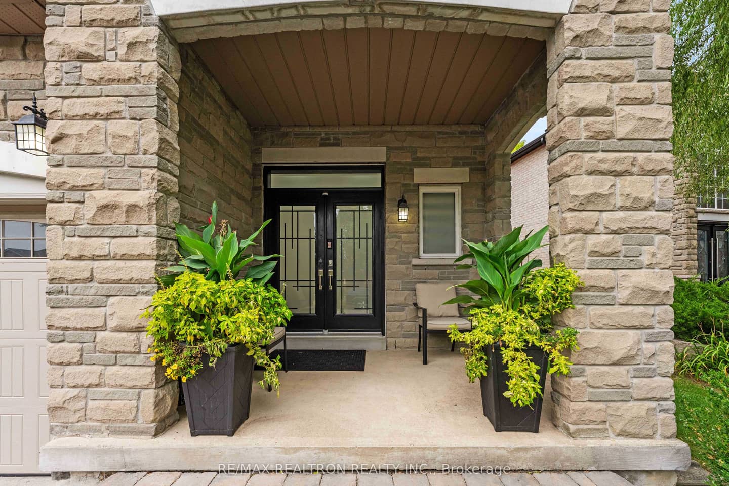 32 Abilene Court, Richmond Hill, ON L4C 0S6