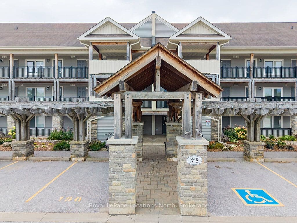 8 Brandy Lane Drive 303, Collingwood, ON L9Y 0X4