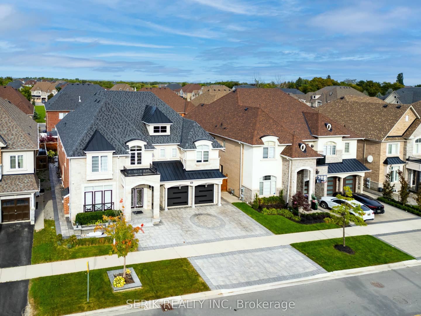 64 Burlwood Road, Brampton, ON L6P 4E7