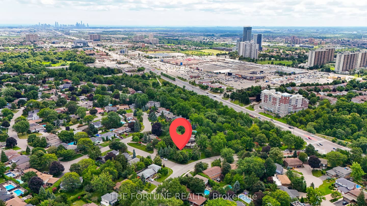 58 Parkview Place, Brampton, ON L6W 2G2