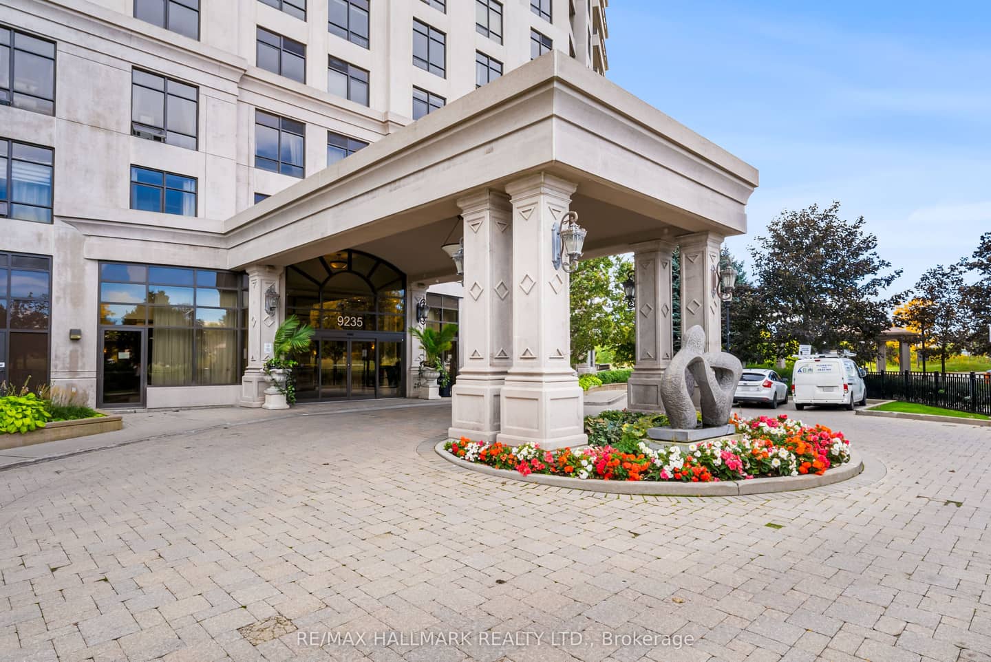 9235 Jane Street 1609, Vaughan, ON L6A 0J8