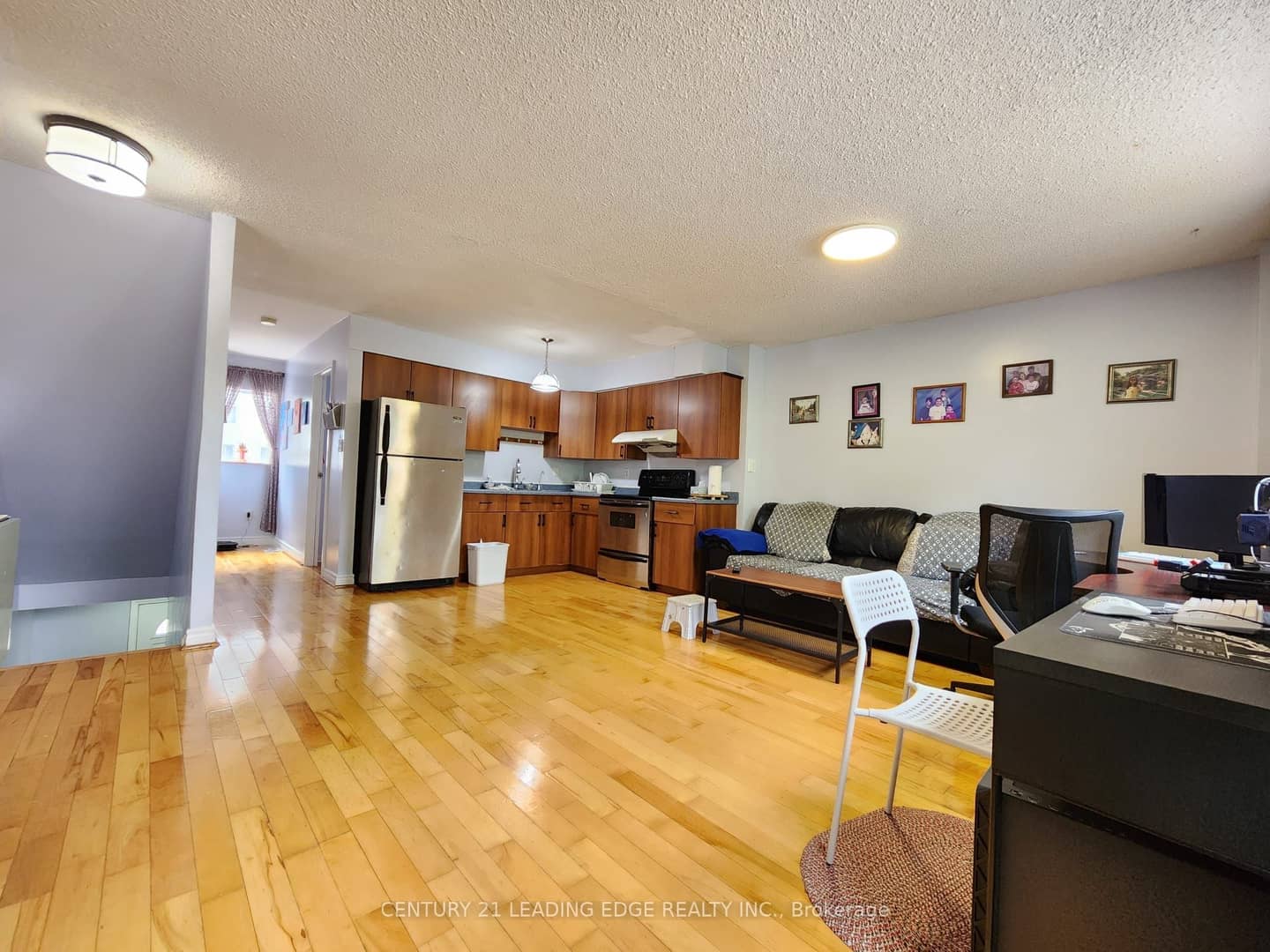 203 Lotherton Pathway 82, Toronto, ON M6B 2G6