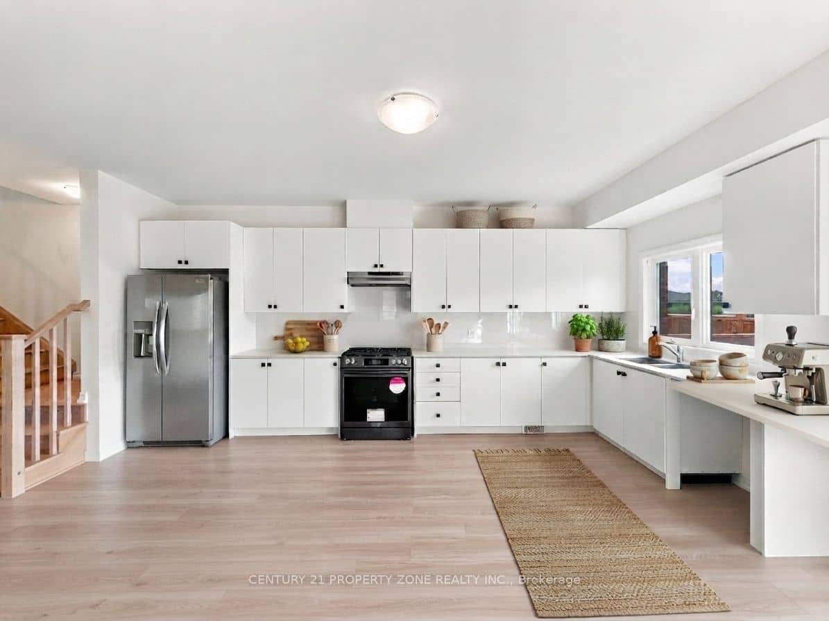 102 Cadillac Crescent, Brampton, ON L7A 3B4