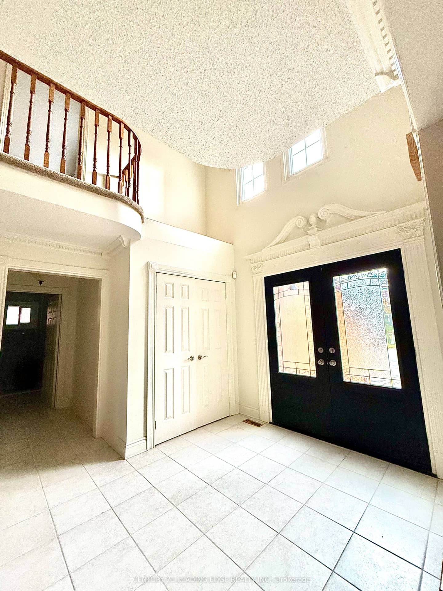 492 Palmtree Crescent, Oshawa, ON L1K 2H3