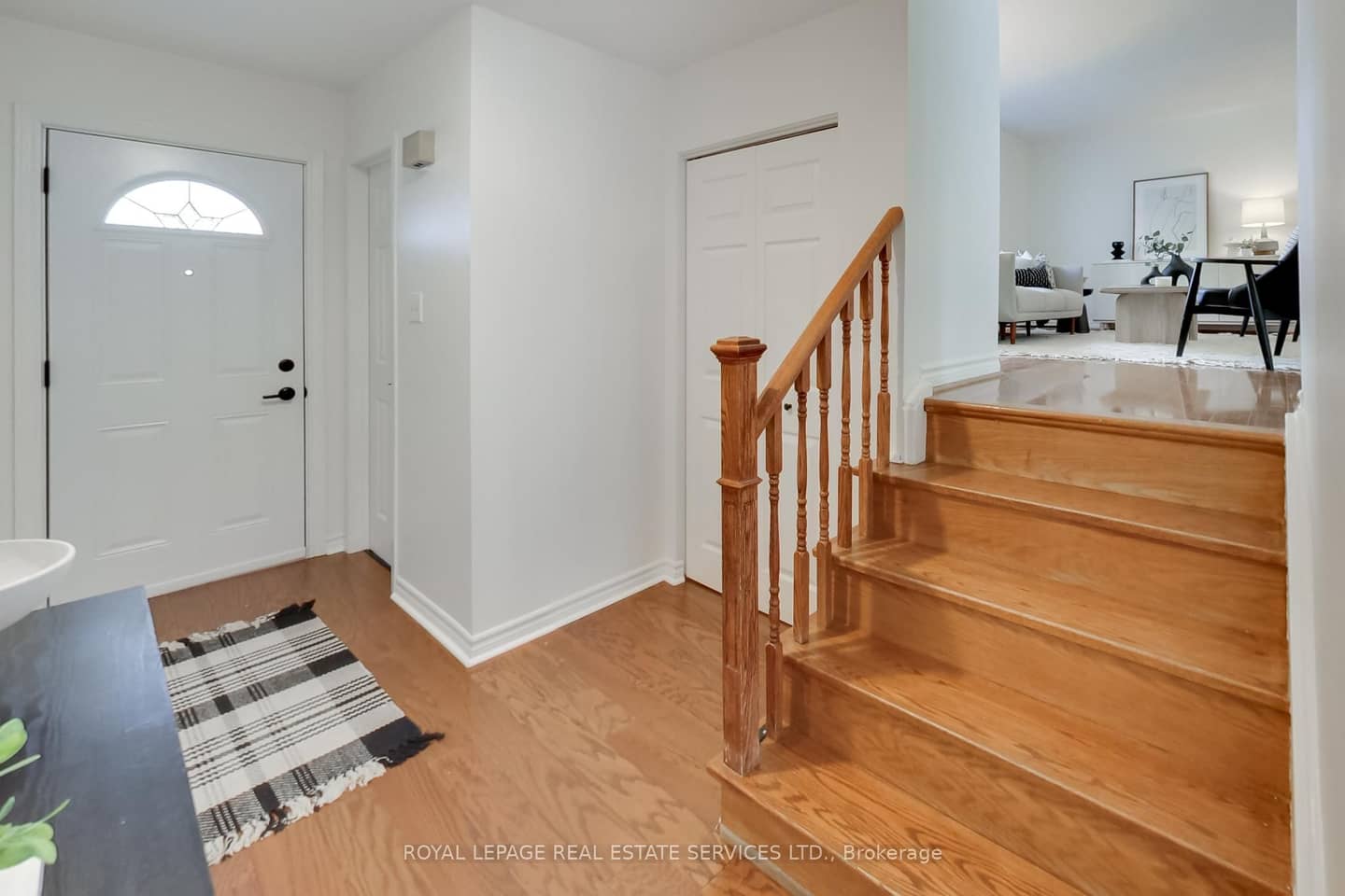 151 Cliffwood Road, Toronto, ON M2H 2E3