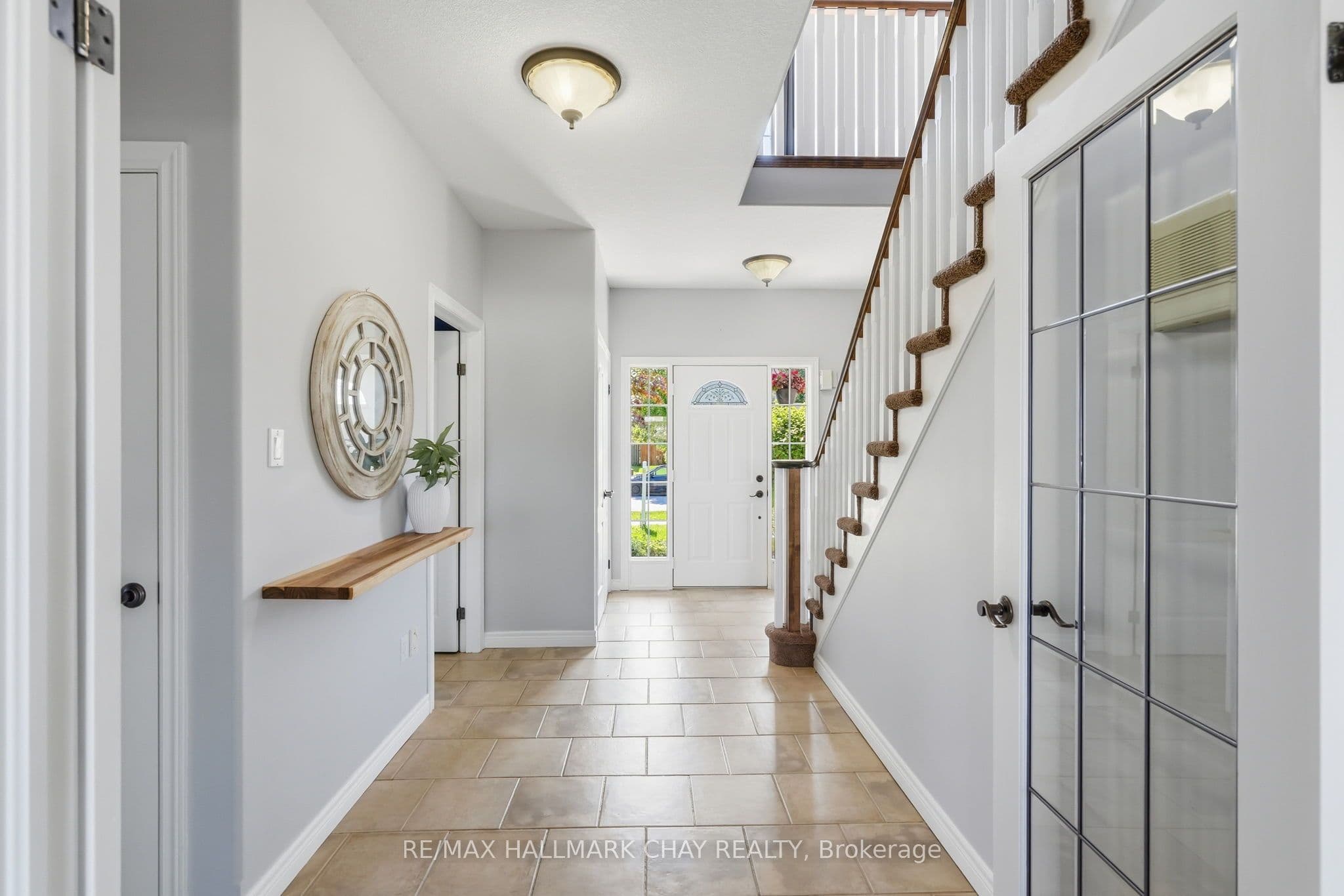 17 Armeda Clow Crescent, Essa, ON L0M 1B2