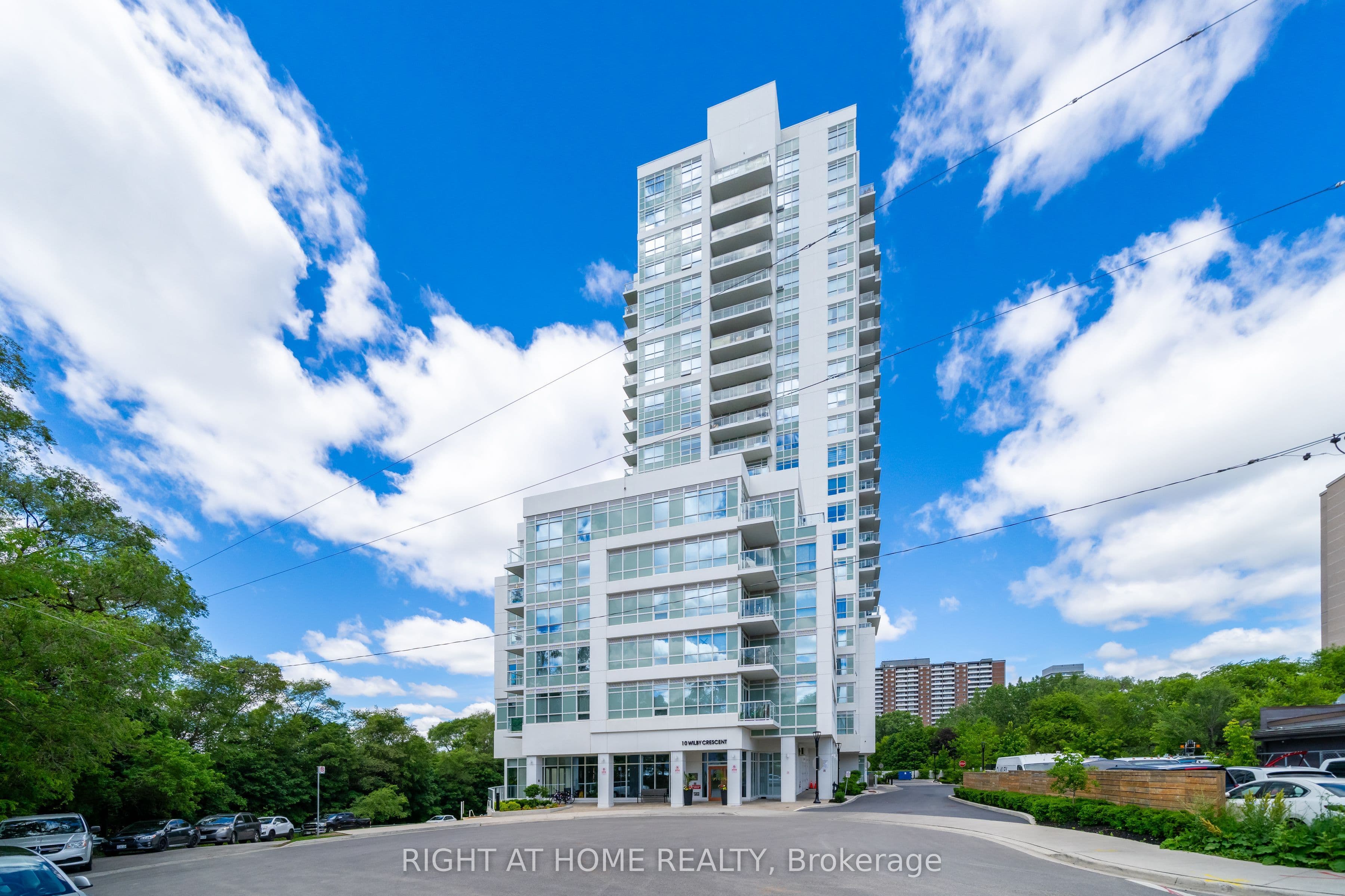 10 Wilby Crescent 807, Toronto, ON M9N 0B6
