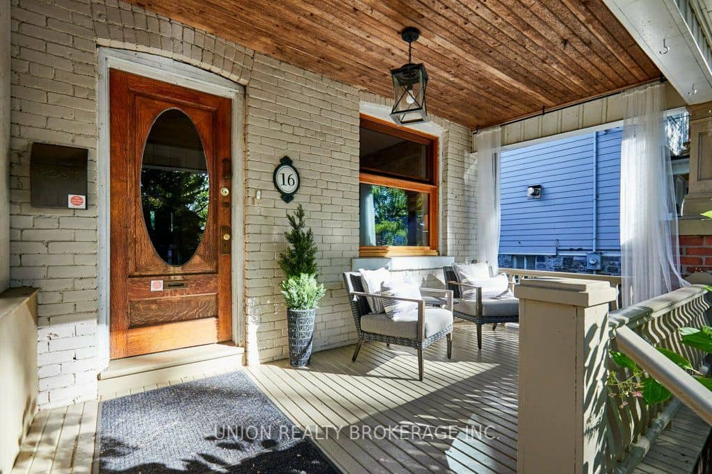 16 Cedar Avenue, Toronto, ON M4E 1K2
