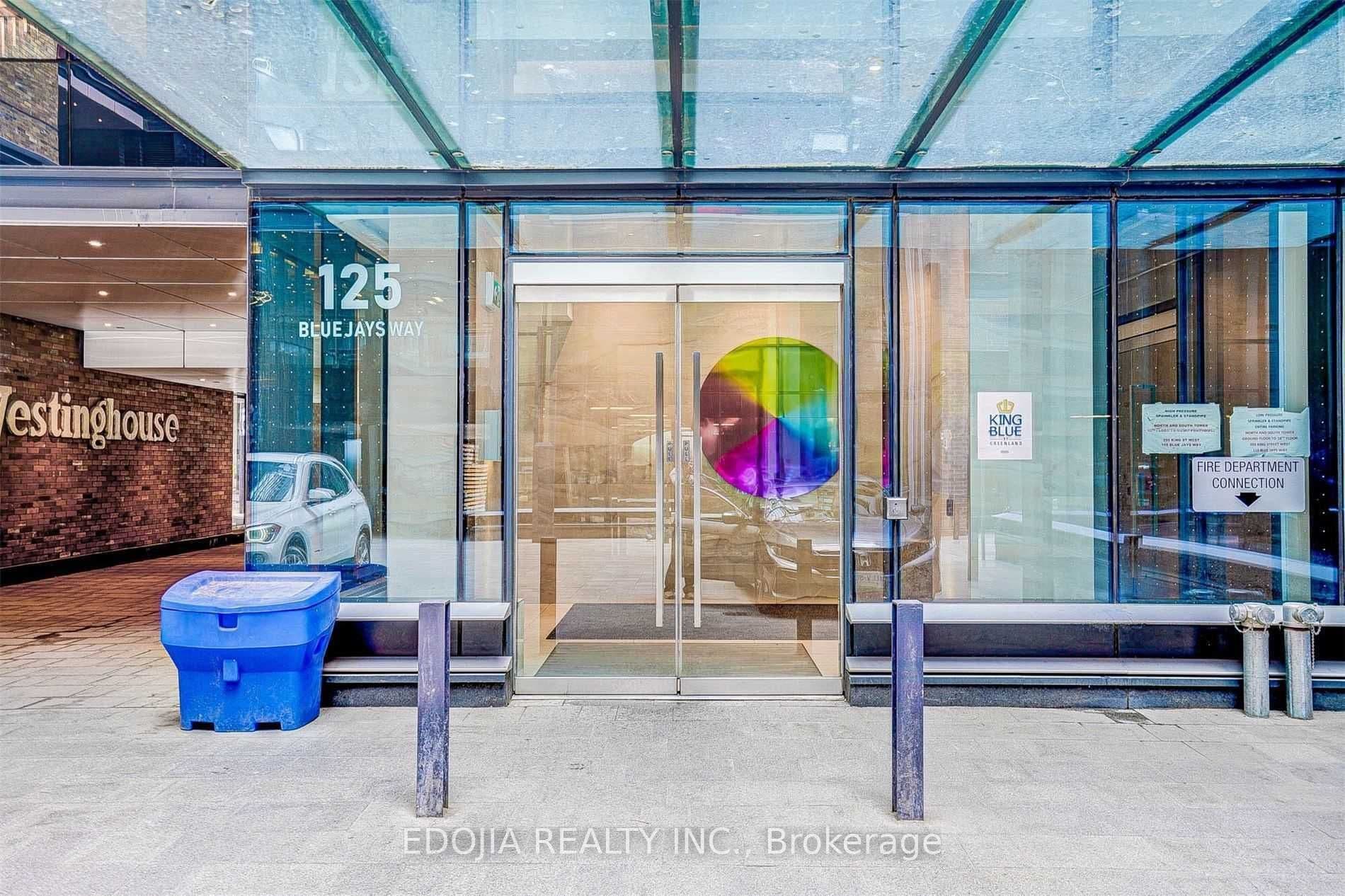 125 Blue Jays Way 4706, Toronto, ON M5V 0N5