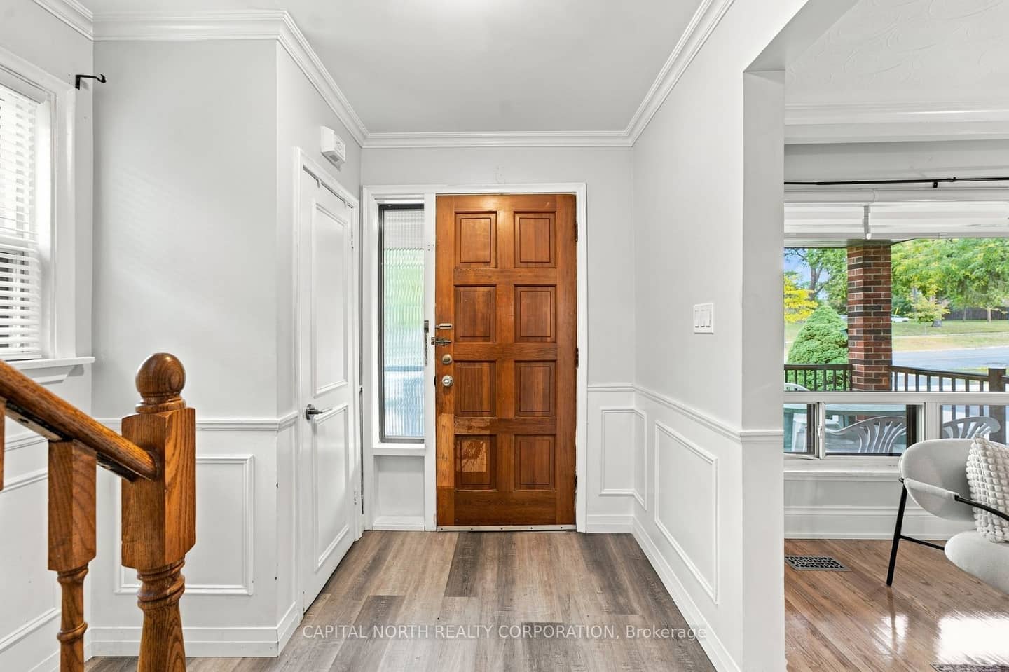 65 Falstaff Avenue, Toronto, ON M6L 2E2