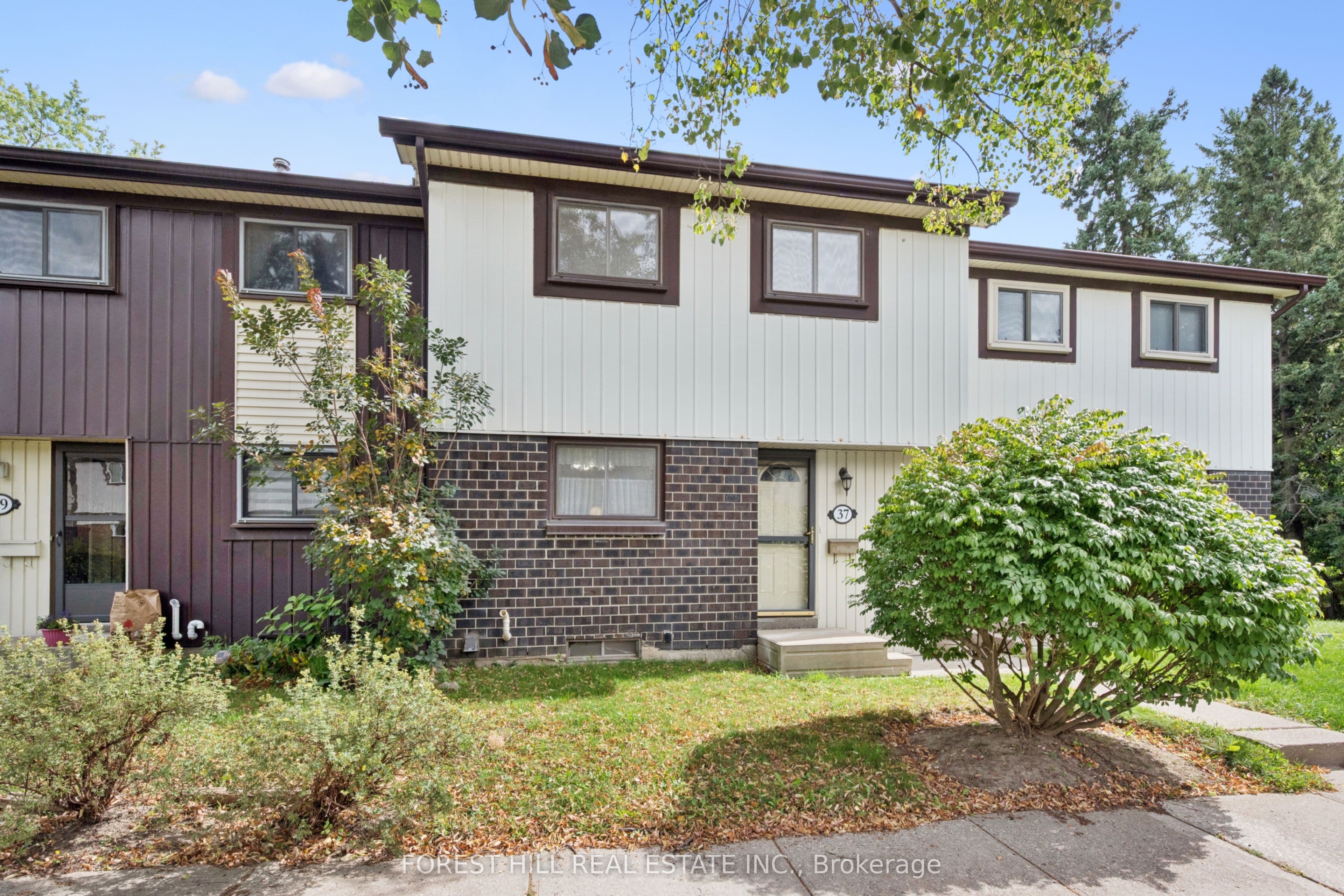 45 Marksam Road 37, Guelph, ON N1H 6Y9