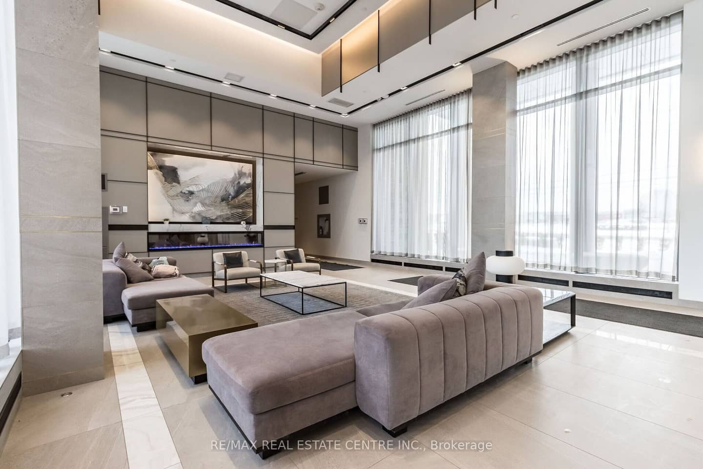 4675 Metcalfe Avenue 1906, Mississauga, ON L5M 0Z8