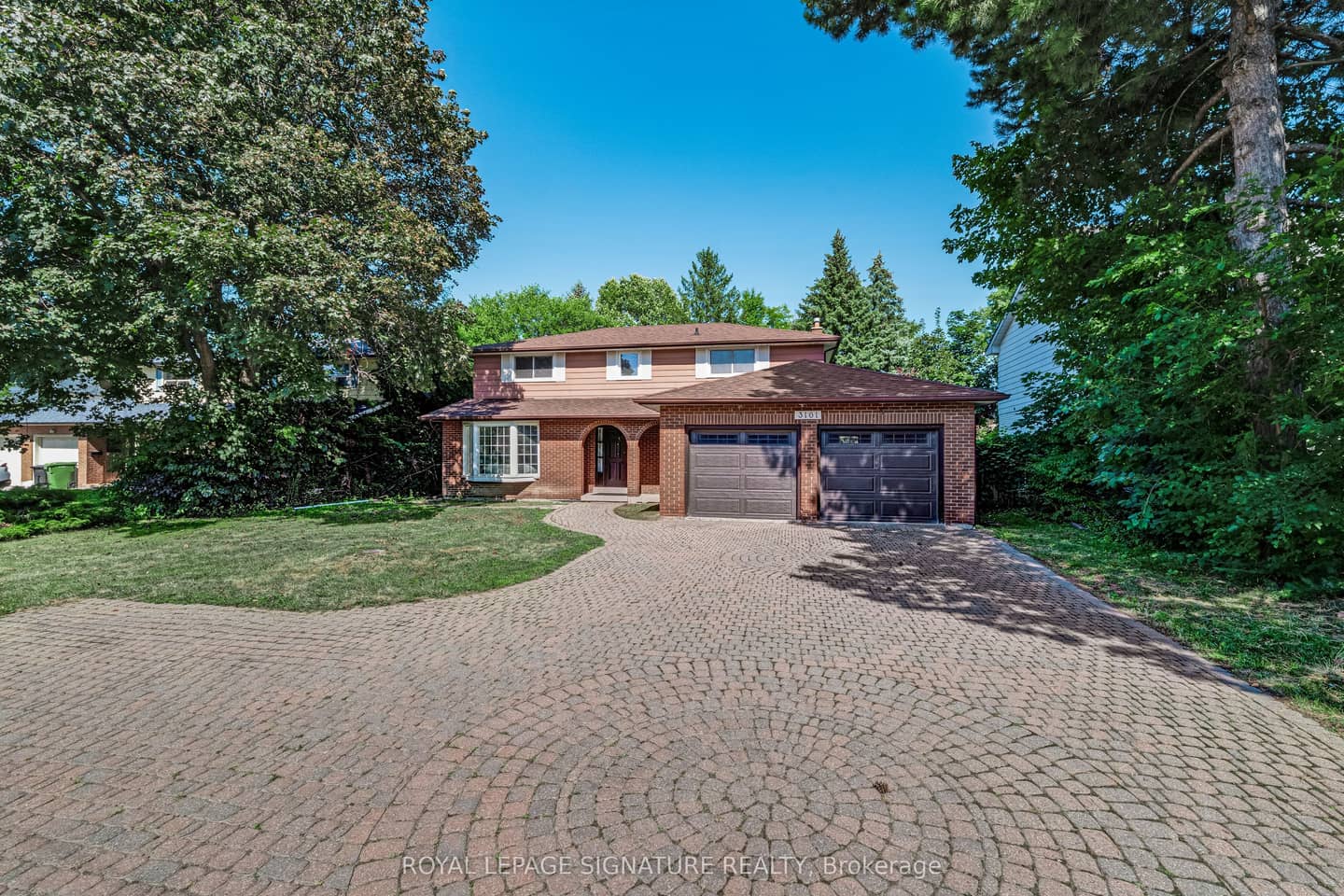 3161 Bayview Avenue, Toronto, ON M2K 1G2