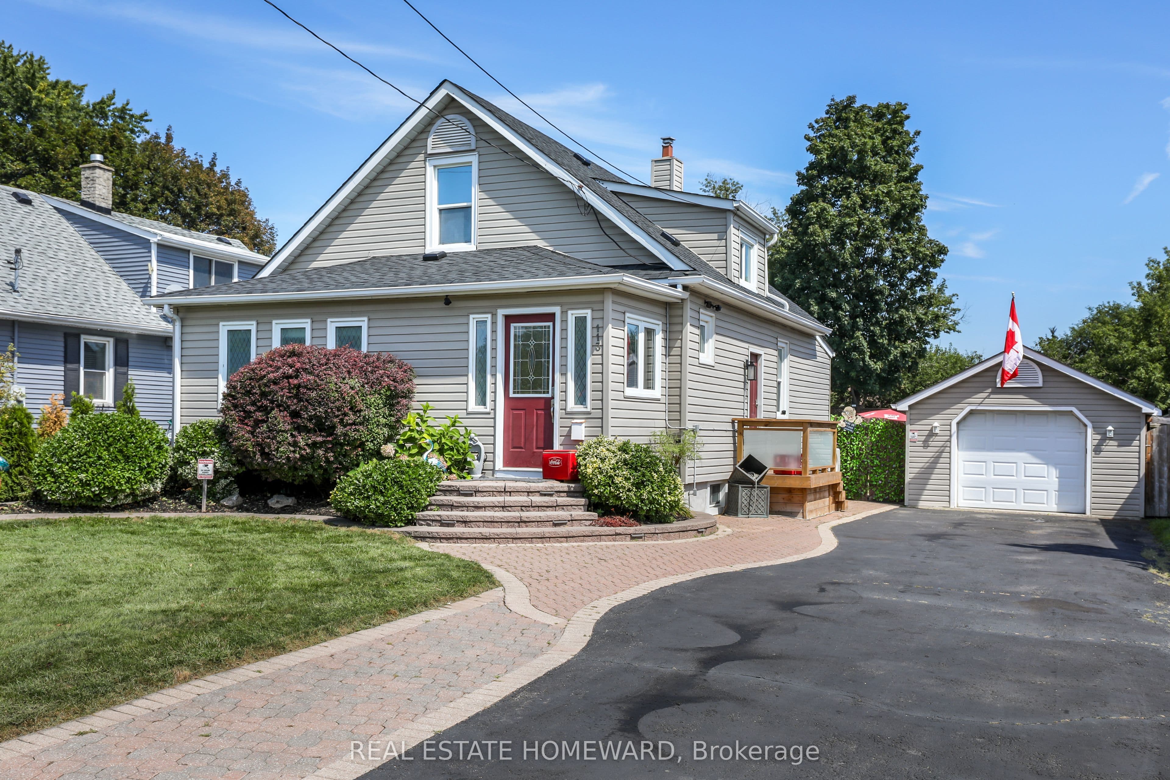 113 Gibbons Street, Oshawa, ON L1J 4Y1