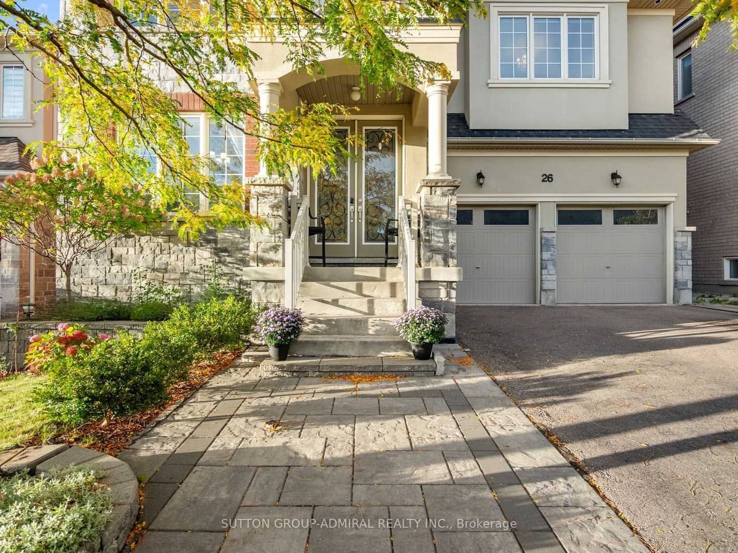 26 Blazing Star Street, East Gwillimbury, ON L9N 0S1