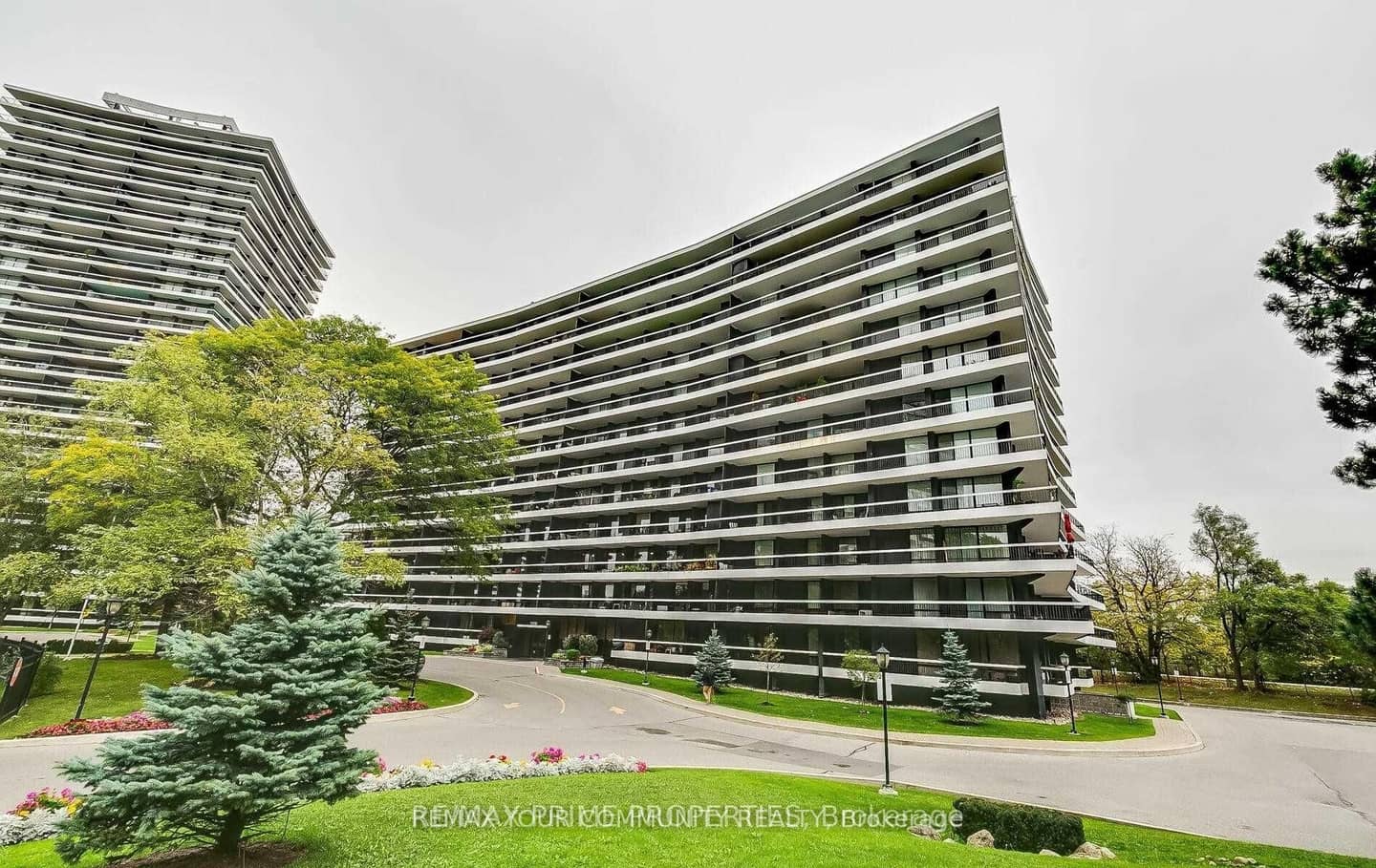 115 Antibes Drive 702, Toronto, ON M2R 2Y9