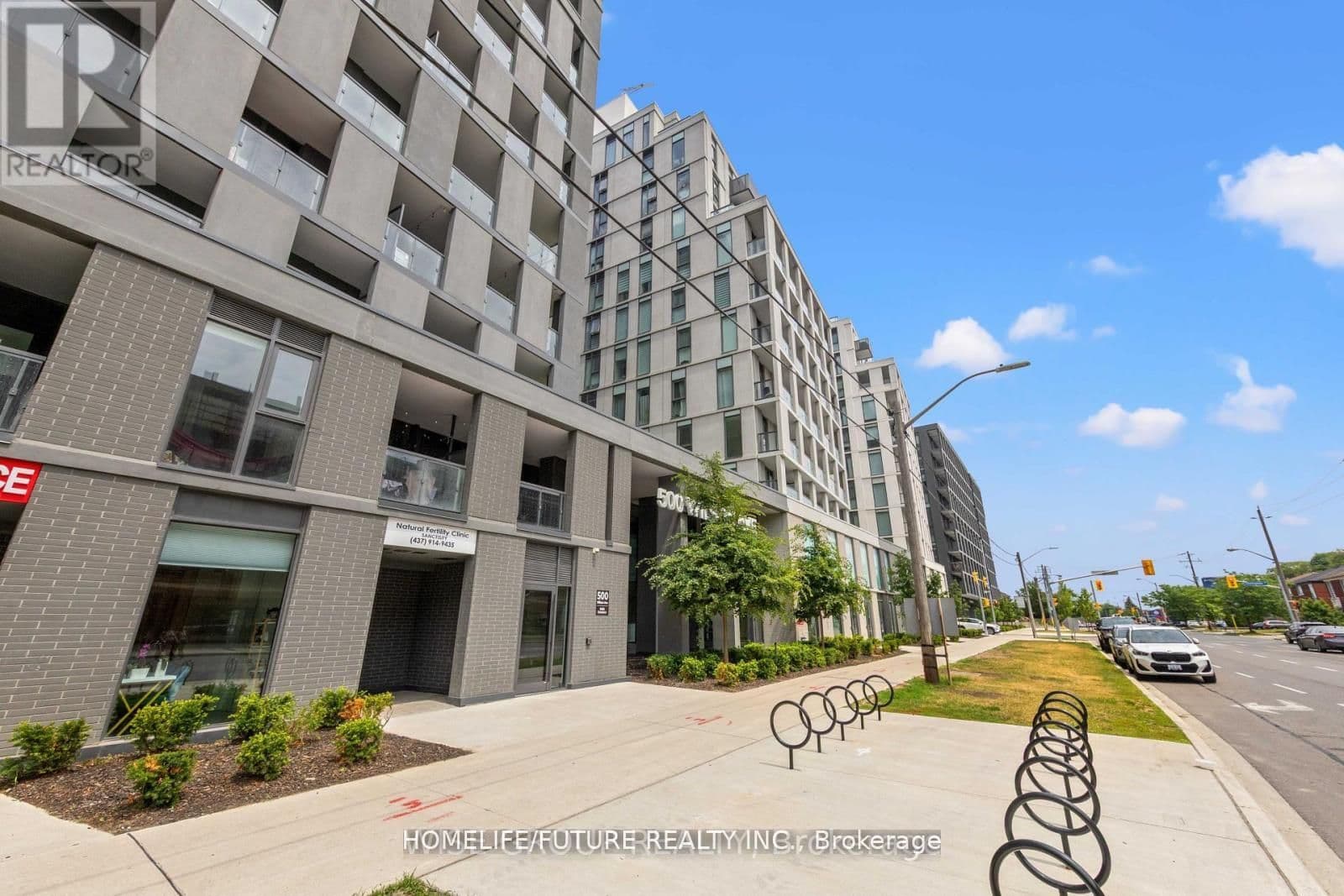 500 Wilson Avenue 229, Toronto, ON M3H 0E5