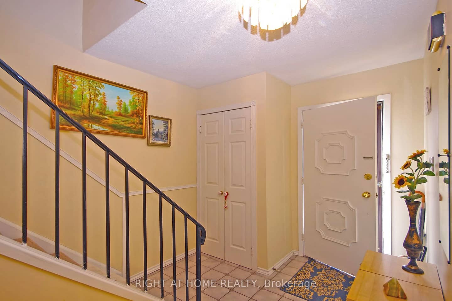 1055 Shawnmarr Road 53, Mississauga, ON L5H 3V2
