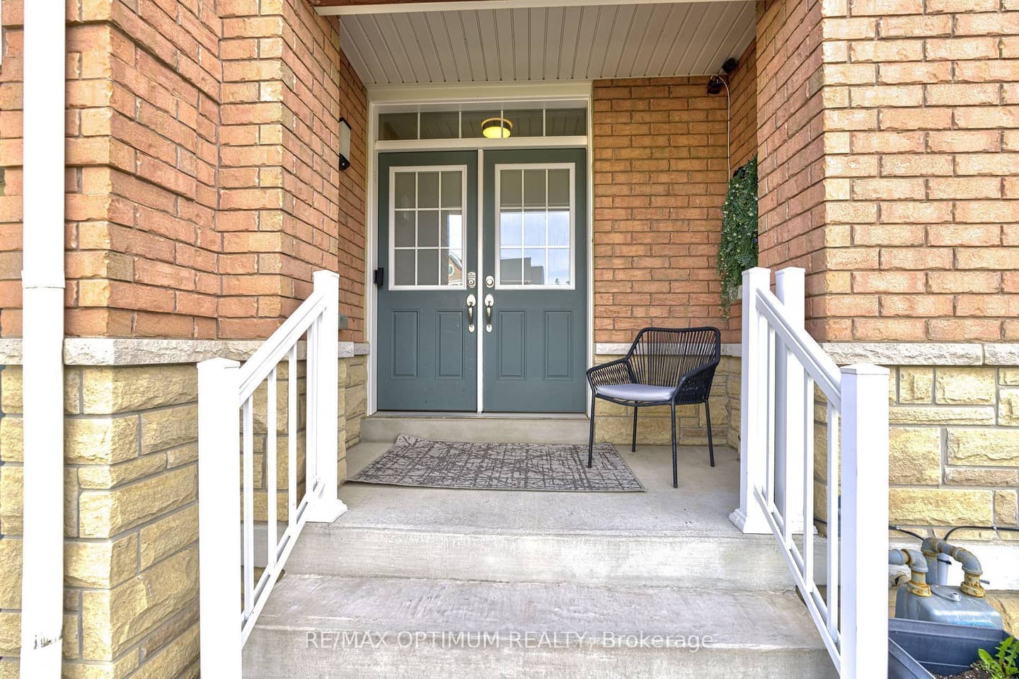 140 Sky Harbour Drive, Brampton, ON L6Y 0V1