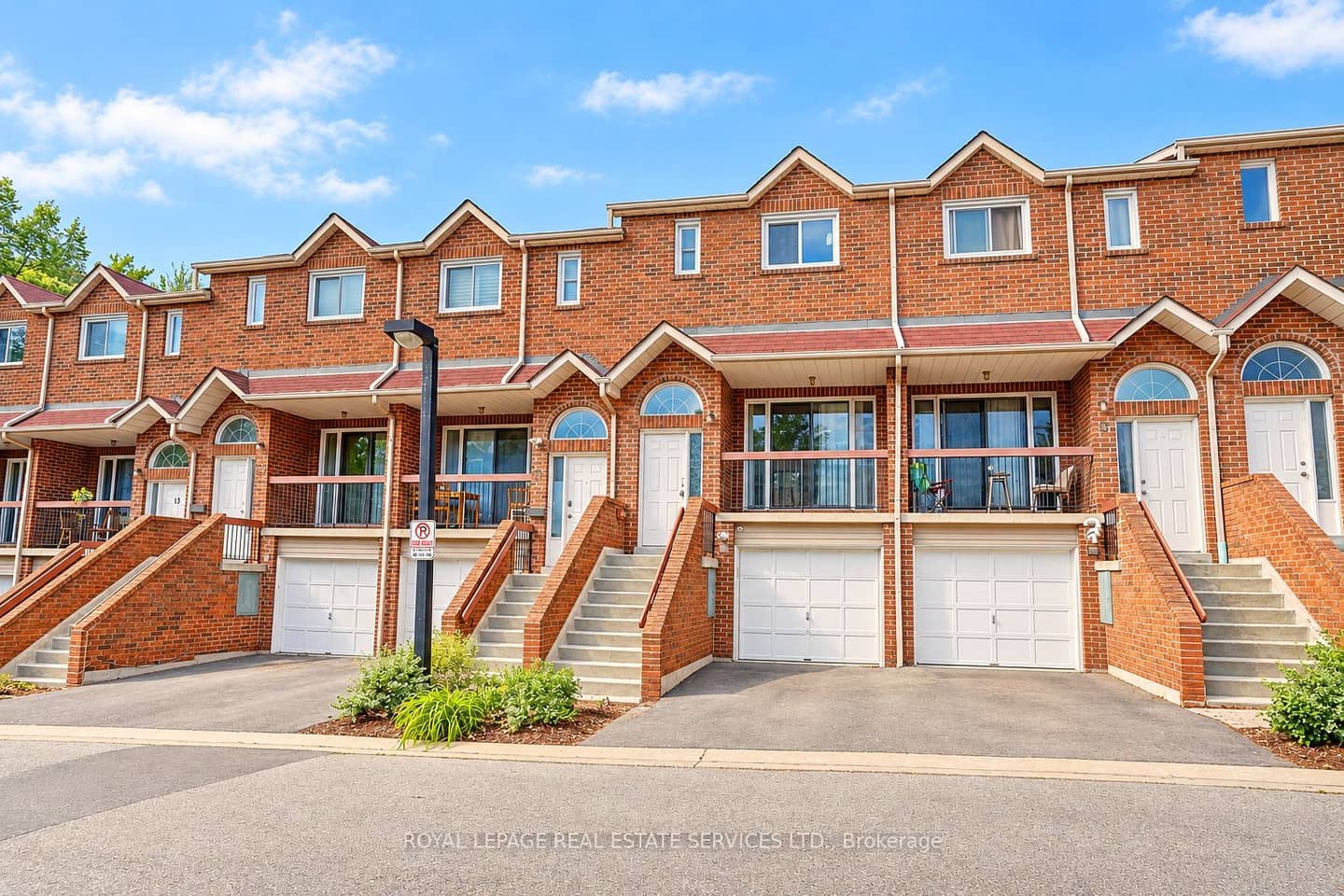 10 Reidmount Avenue 10, Toronto, ON M1S 1B2