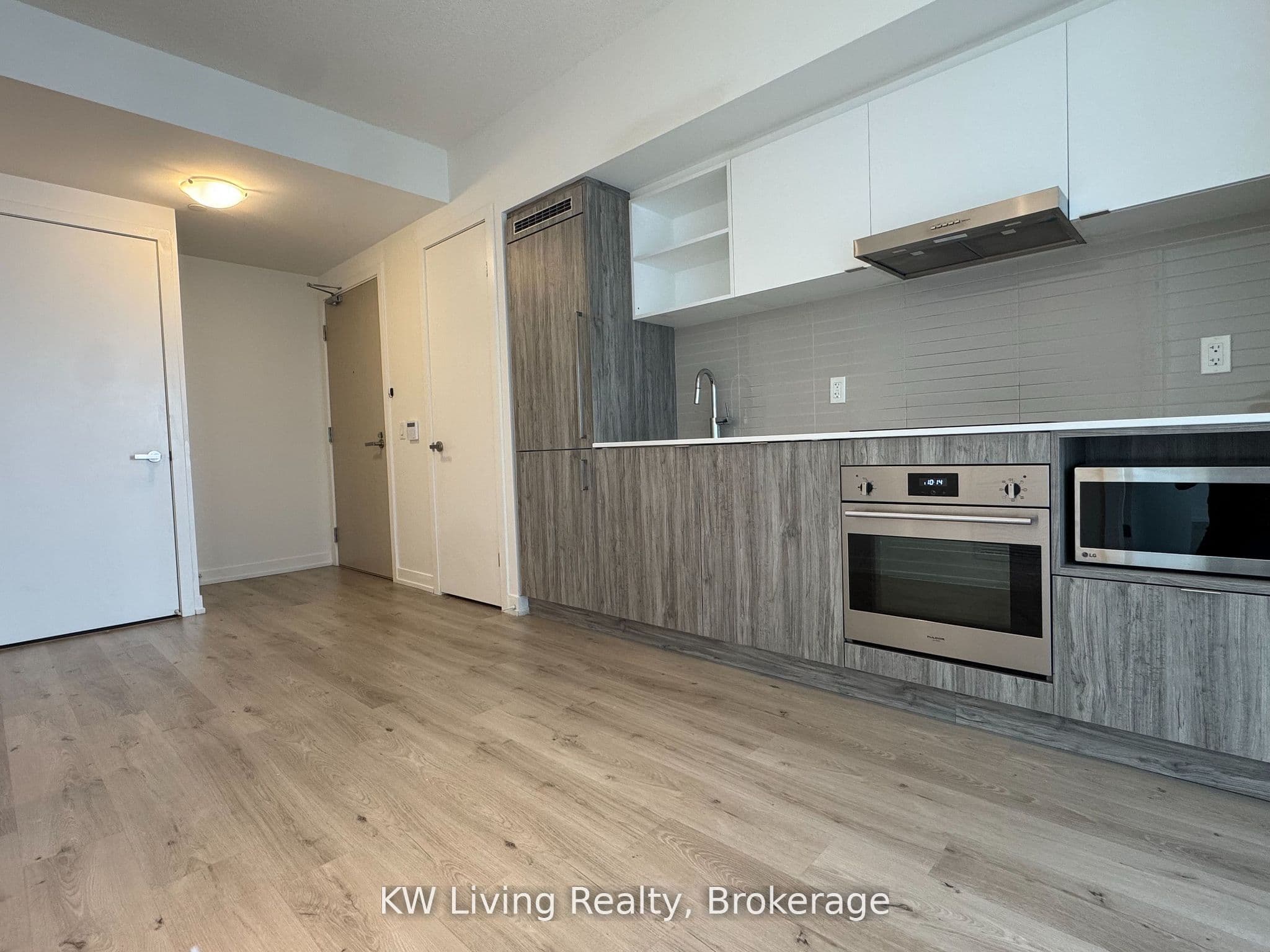 138 Downes Street 2608, Toronto, ON M5E 0E4