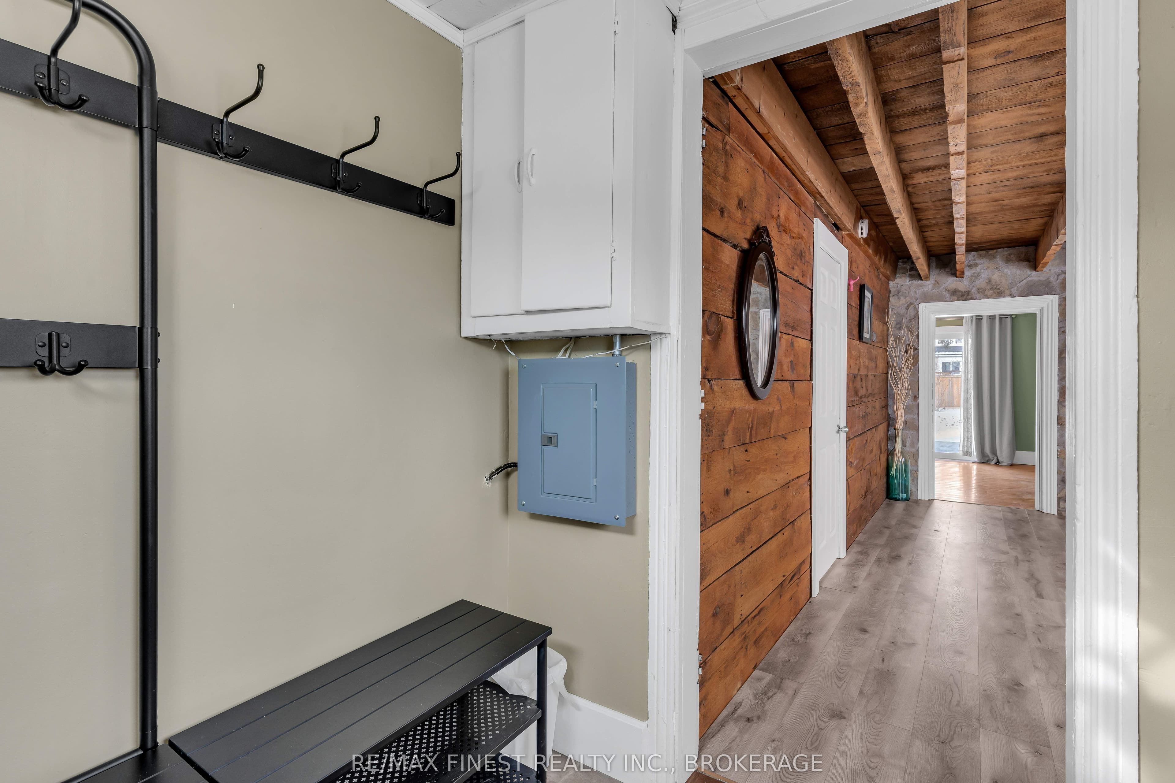 763 King Street W, Kingston, ON K7M 2G4