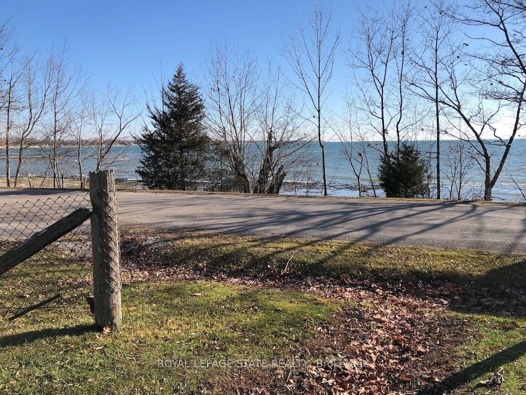 2823 Lakeshore Road, Haldimand, ON N1A 2W8