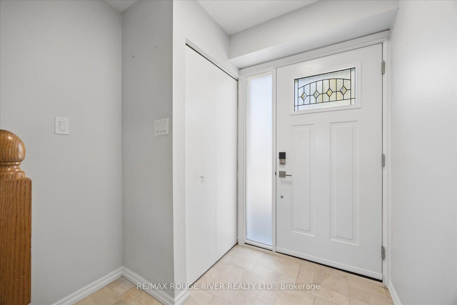 371 Ormond Drive, Oshawa, ON L1K 1J3