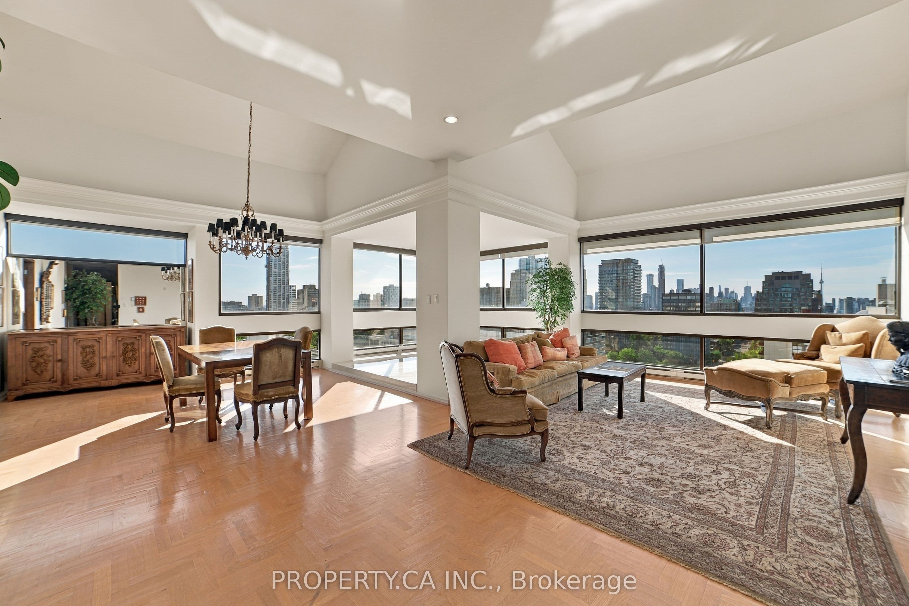 150 Heath Street 1402, Toronto, ON M4V 2Y4