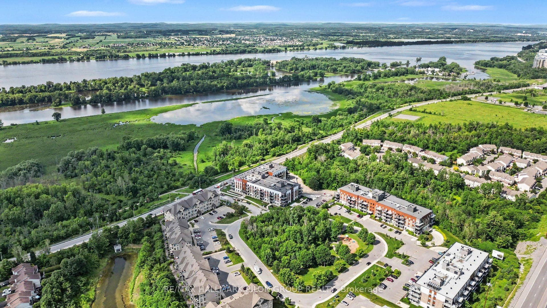 10 Prestige Circle 7, Orleans - Cumberland and Area, ON K4A 0W9