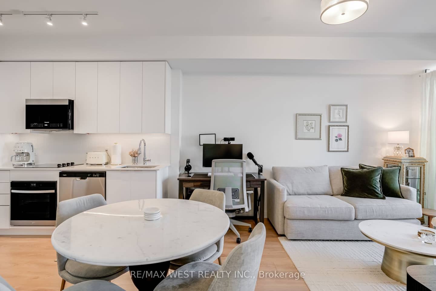 474 Caldari Road 511, Vaughan, ON L4K 0R5