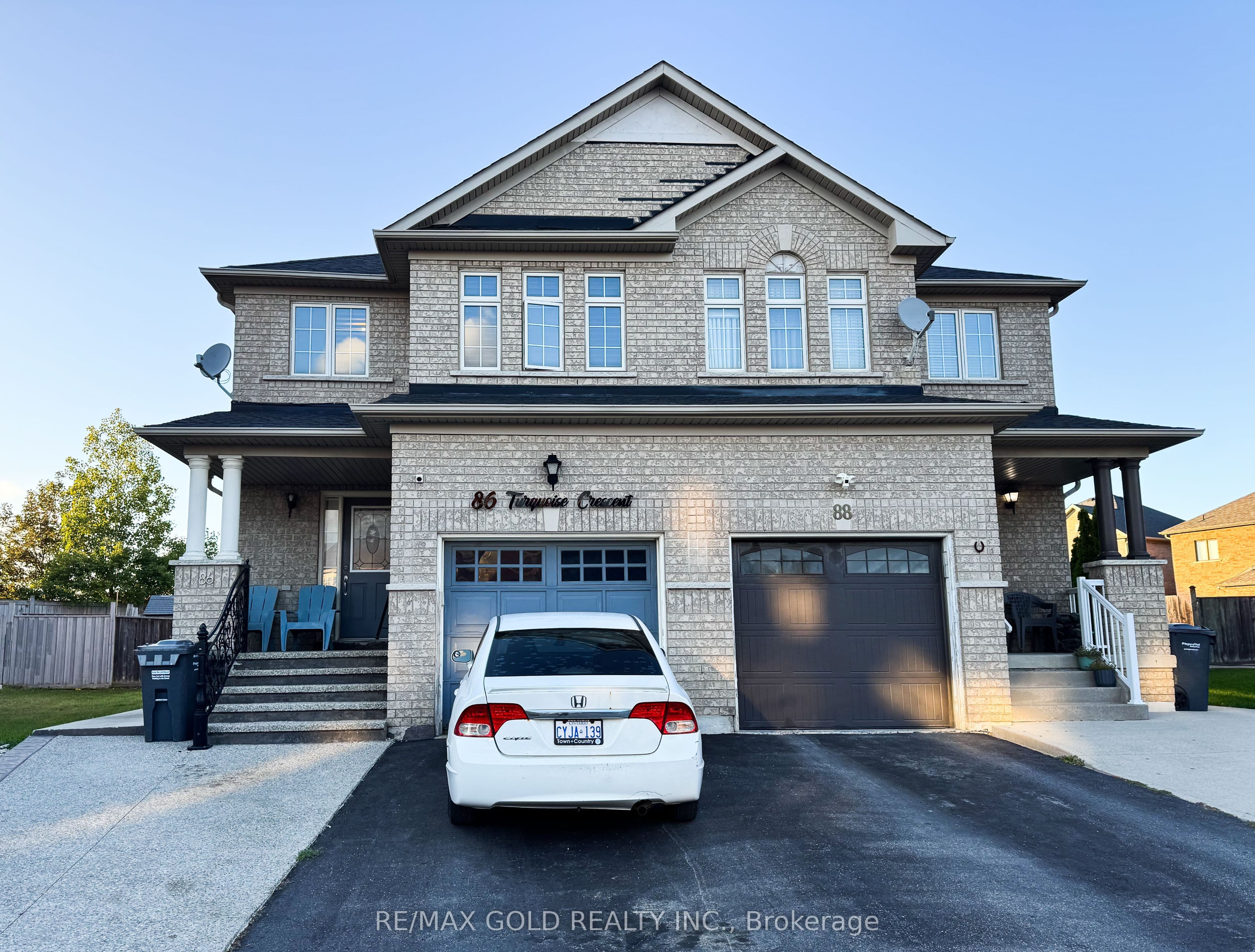 86 Turquoise Crescent, Brampton, ON L6P 0Z8